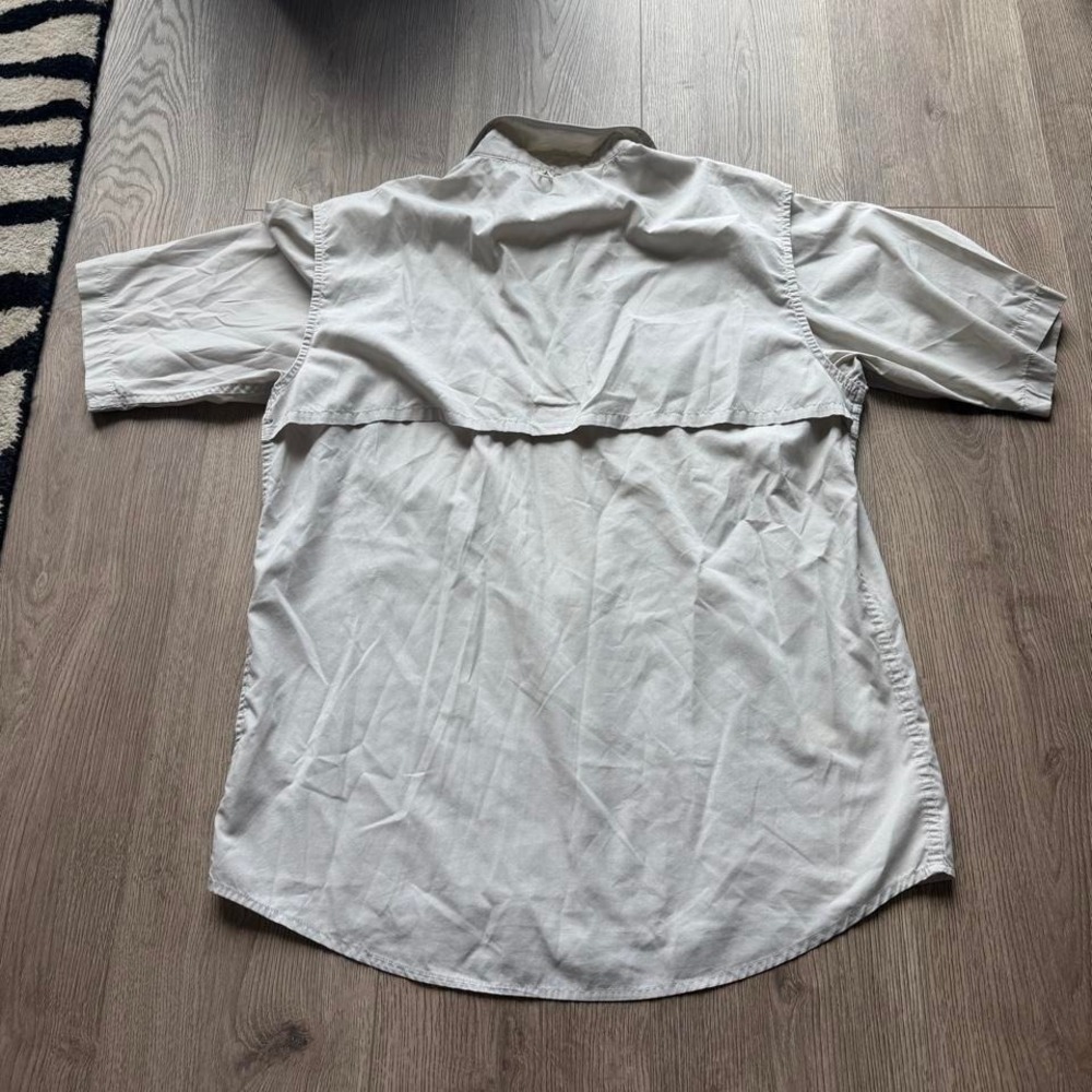 World Wide Sportsman Mens Fishing Shirt Vented Short Sleeve Outdoor Button Up - Picture 3 of 3